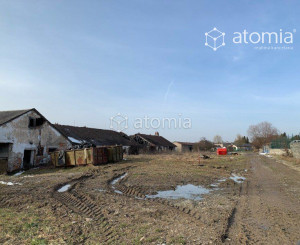 Na predaj haly a pozemok