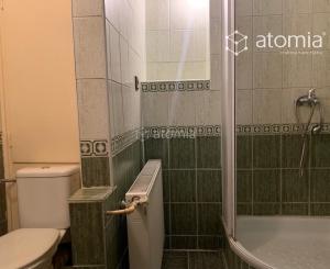 PREDANÉ - Priestranný 2 izbový tehlový byt s balkónom