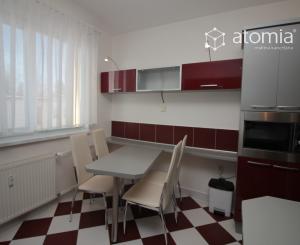 PRENÁJOM - 2-izbový byt, Popradská, Košice