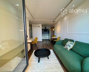 Prenájom 2 izbový byt novostavba terasa výťah parkovanie