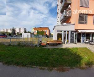 Nebytový priestor + 5,7á pozemok na sídlisku Nad Jazerom