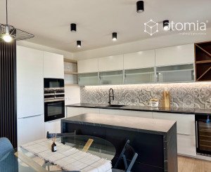 NOVOSTAVBA NOVÁ TERASA  4 izbový byt, terasa, 2 x parkovanie