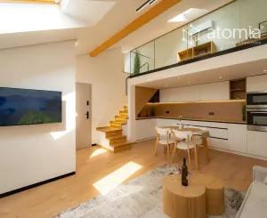 3-izbový podkrovný mezonet