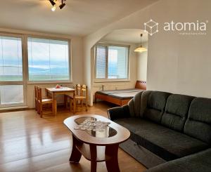 Prenájom  - Pekný veľký 1 izb. byt po rekonštrukcii