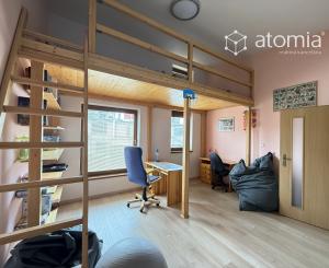 Moderný rodinný dom s 3 spálňami a šatníkom | Panoráma