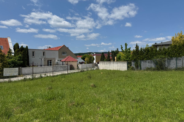 Predaj stavebný pozemok v lokalite Malá Ida Pánsky les