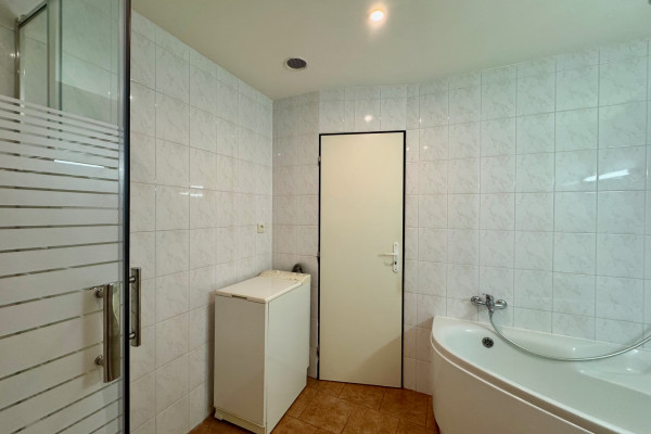 Predaj  1 izbového bytu pražský typ, 42 m2, loggia  -  Furča