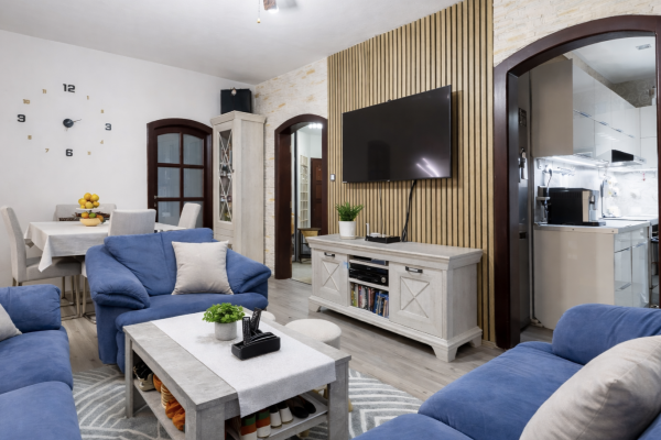 Na predaj 4-izbový byt Kpt.Jaroša nová rekonštrukcia