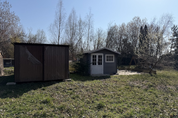 Na predaj záhrada s chatkou v Šaci