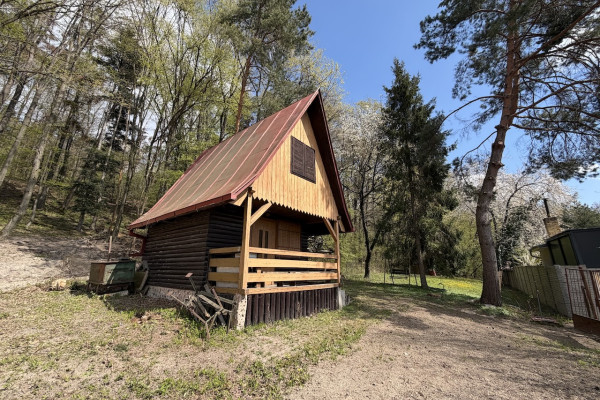 Na predaj pozemok v Myslave na okraji lesa