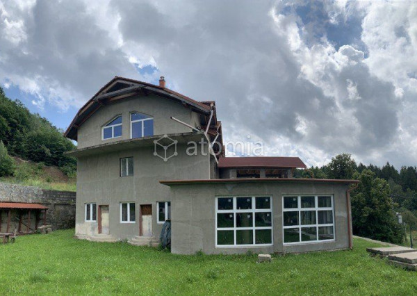 Na predaj apartmánový dom na Ružíne