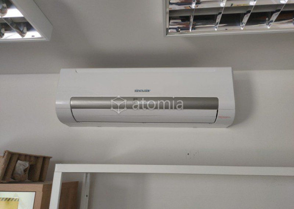 Na prenájom kancelárie pri hlavnej ceste