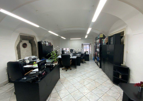 Na predaj priestory v centre