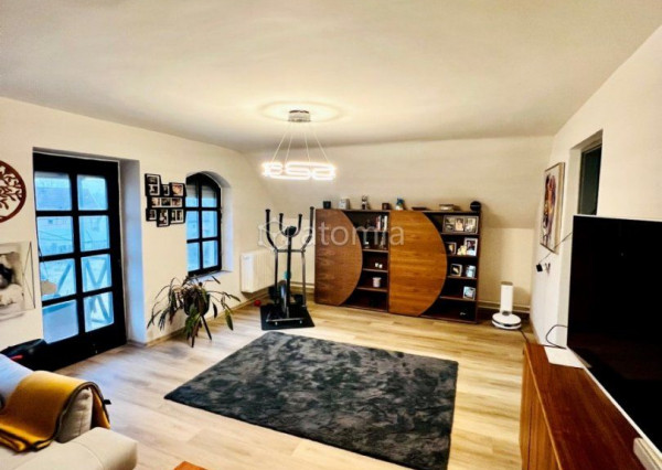 Méra - predaj 6 izbový  rodinný dom aj dvojgeneračné bývanie