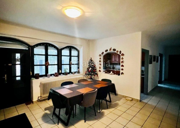 Méra - predaj 6 izbový  rodinný dom aj dvojgeneračné bývanie