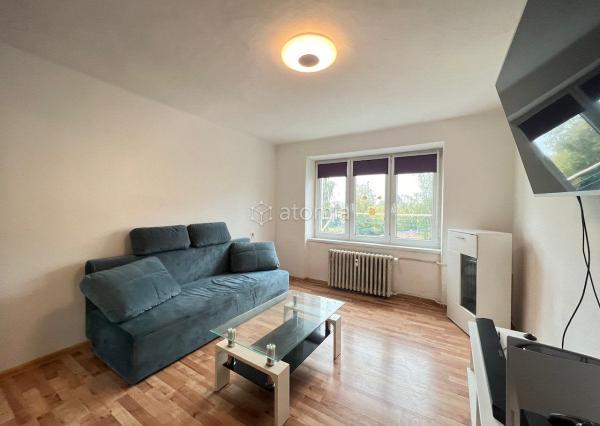 Na predaj veľký 2-izbový byt v Šaci