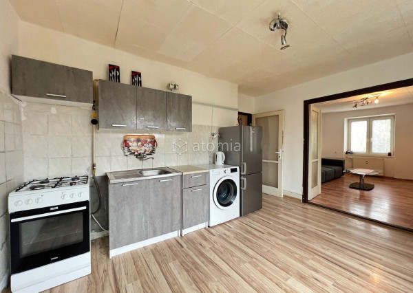 Na predaj veľký 2-izbový byt v Šaci