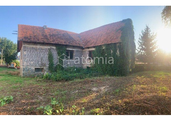 Hrubá stavba domu na ideálnom pozemku, platné stav.povolenie