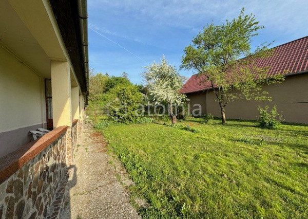 Pekný rodinný gazdovský dom v blízkosti Košíc  - REZERVOVANÉ!