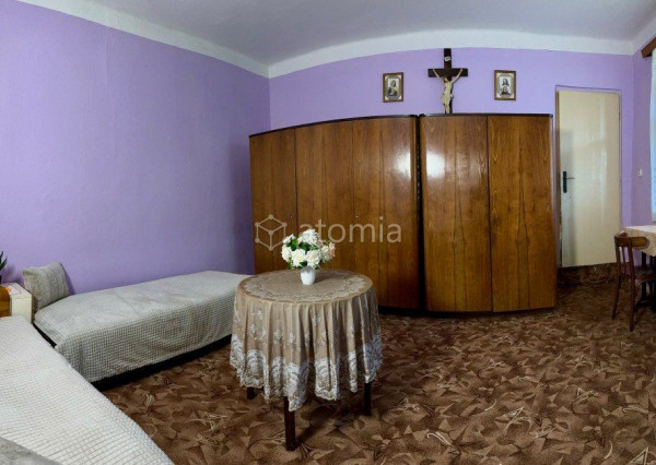 Pekný rodinný gazdovský dom v blízkosti Košíc  - REZERVOVANÉ!