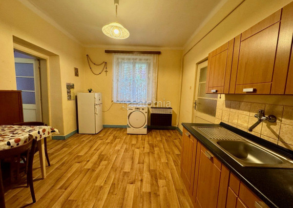 Pekný rodinný gazdovský dom v blízkosti Košíc  - REZERVOVANÉ!