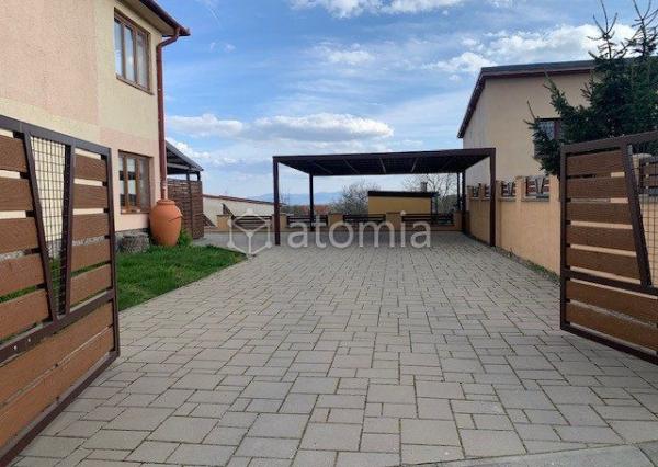 PREDANÉ - Predaj rodinný dom  MČ - Košice II. - Poľov MHD