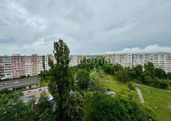 Pekný 2 izbový byt po rekonštrukcii v blízkosti centra mesta