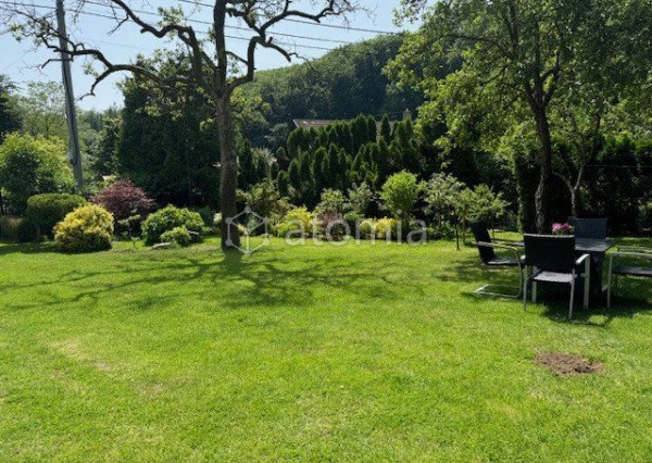 PREDANÉ !  Pekný vidiecky dom po rek.  Zlatá Idka