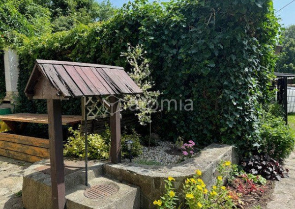 PREDANÉ !  Pekný vidiecky dom po rek.  Zlatá Idka