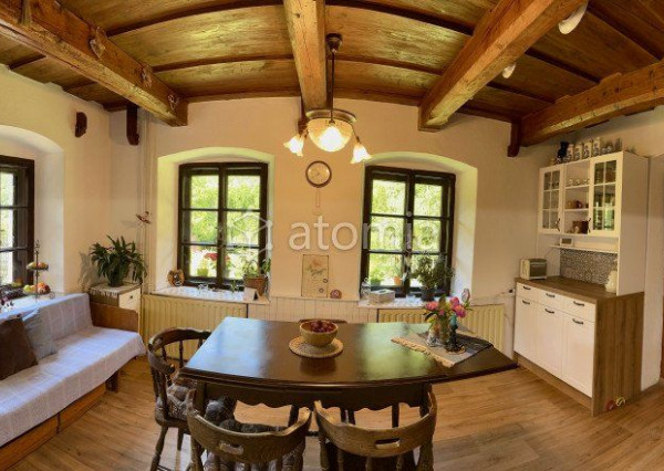 PREDANÉ !  Pekný vidiecky dom po rek.  Zlatá Idka