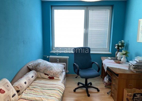 Na prenájom 3-izbový byt na Terase