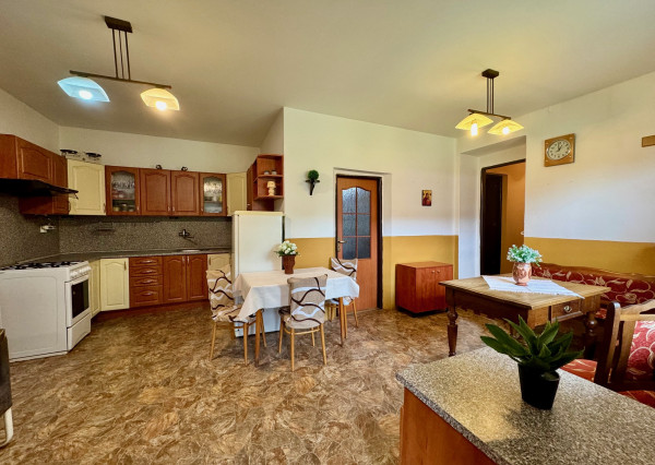 Predaj  - Vyšná Myšľa, gazdovský rodinný dom  REZERVOVANÉ