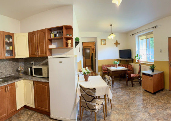 Predaj  - Vyšná Myšľa, gazdovský rodinný dom  REZERVOVANÉ