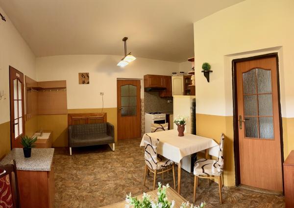 Vyšná Myšľa - gazdovský dom s veľkým pozemkom REZERVOVANÉ