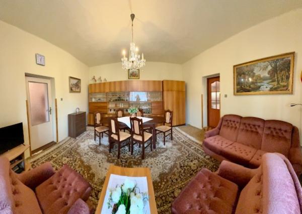 Vyšná Myšľa - gazdovský dom s veľkým pozemkom REZERVOVANÉ