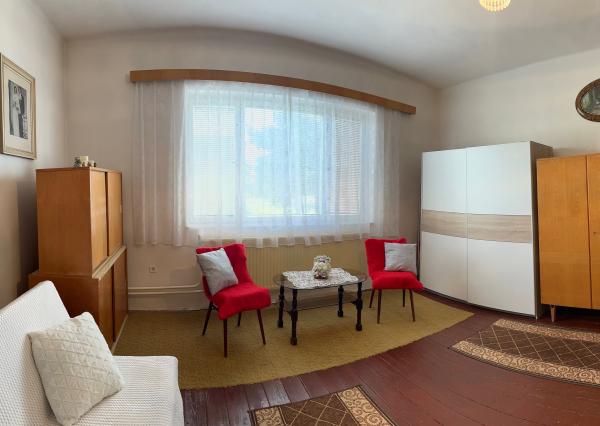 Vyšná Myšľa - gazdovský dom s veľkým pozemkom REZERVOVANÉ