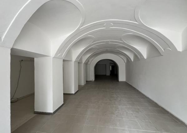 Na prenájom priestor na Hlavnej ulici