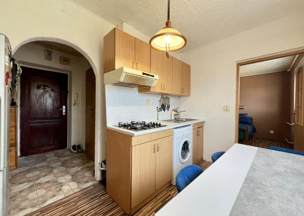 Predám 2-izbový byt, Nám. oceliarov, Košice - ŠACA