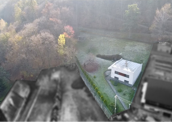 Rezervované! Bukovec, krásny pozemok s domom