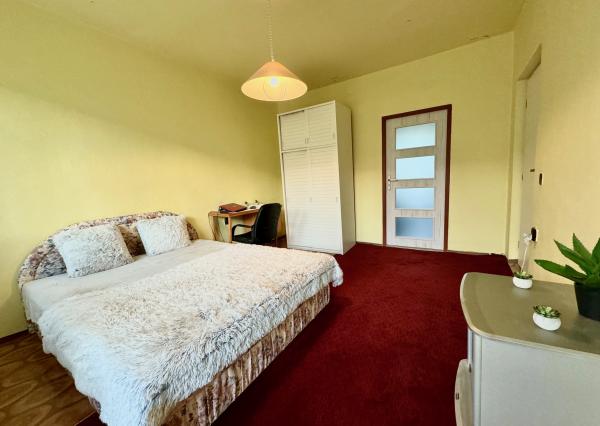 Predaj - 2 izbový byt s loggiou, REZERVOVANÉ