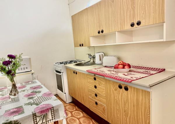 Predaj - 2 izbový byt s loggiou, REZERVOVANÉ