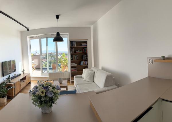 Novostavba predaj  2 izb. byt, terasa, 2 sklady  REZERVOVANÉ