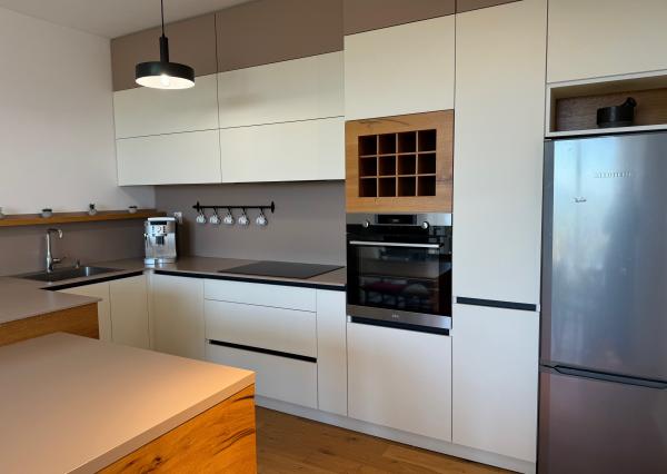 Novostavba predaj  2 izb. byt, terasa, 2 sklady  REZERVOVANÉ