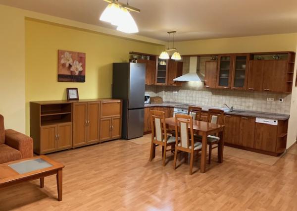 Zariadený 3-izbový byt v novostavbe pri Auparku na prenájom