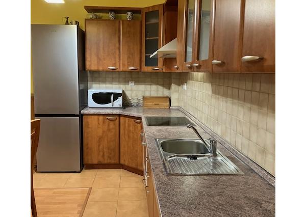 Zariadený 3-izbový byt v novostavbe pri Auparku na prenájom