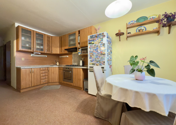 REZERVOVANÉ, Zupkova, KE (Furča) - 5 izbový byt