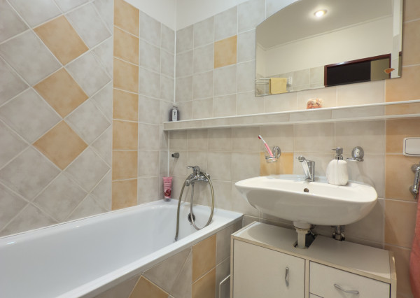 REZERVOVANÉ, Zupkova, KE (Furča) - 5 izbový byt