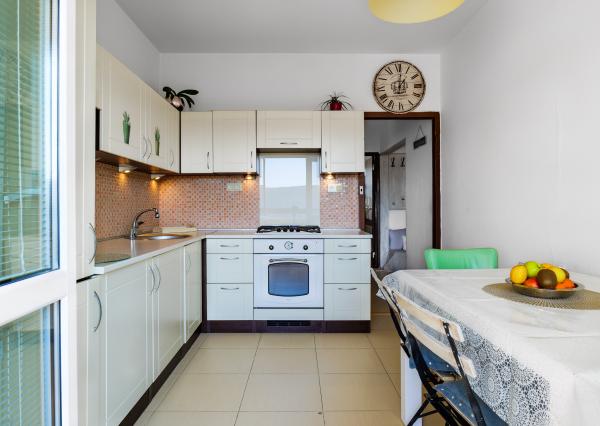 Predaj  3 izbový byt Košice II. - MČ Košice - sídlisko  KVP - REZERVOVANÉ !