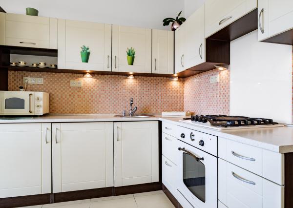 Predaj  3 izbový byt Košice II. - MČ Košice - sídlisko  KVP - REZERVOVANÉ !