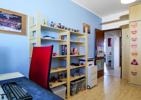 Predaj  3 izbový byt Košice II. - MČ Košice - sídlisko  KVP - REZERVOVANÉ !